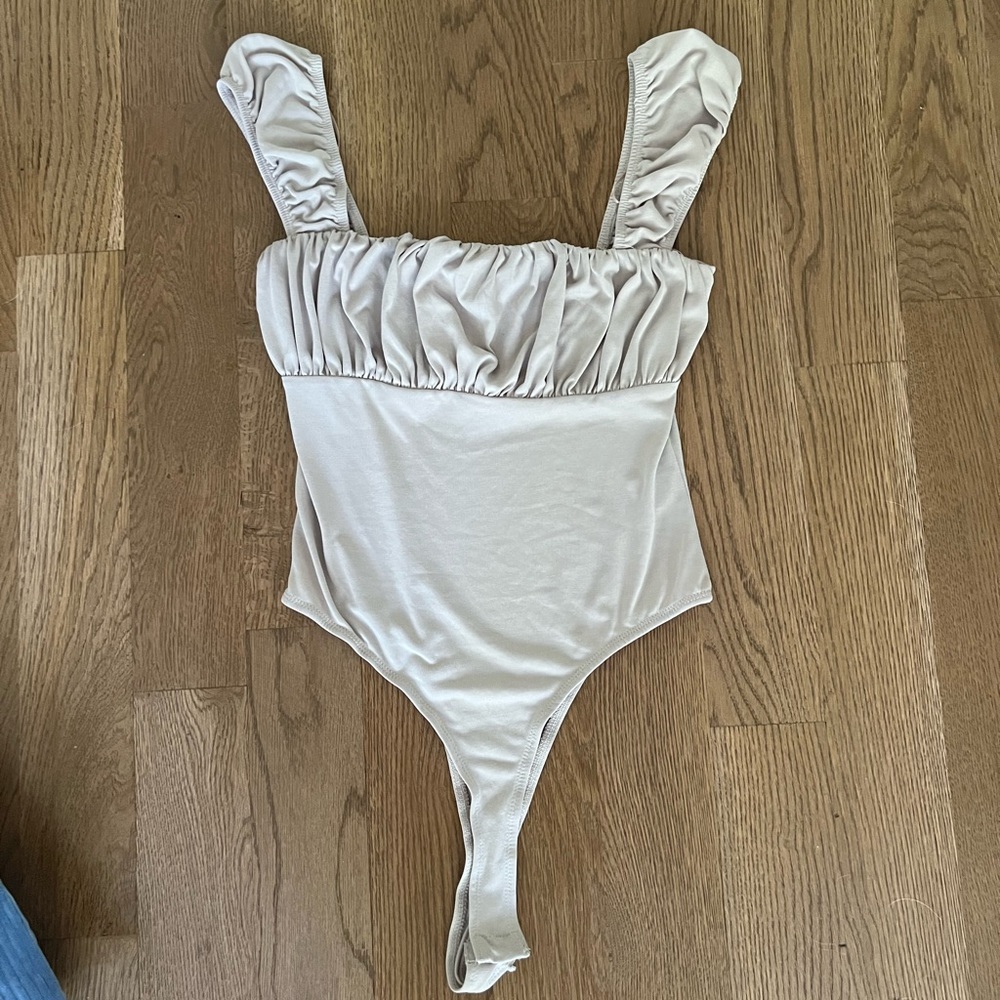 Dusty Pink Bodysuit. C’isa from Lizard Thicket size Medium.